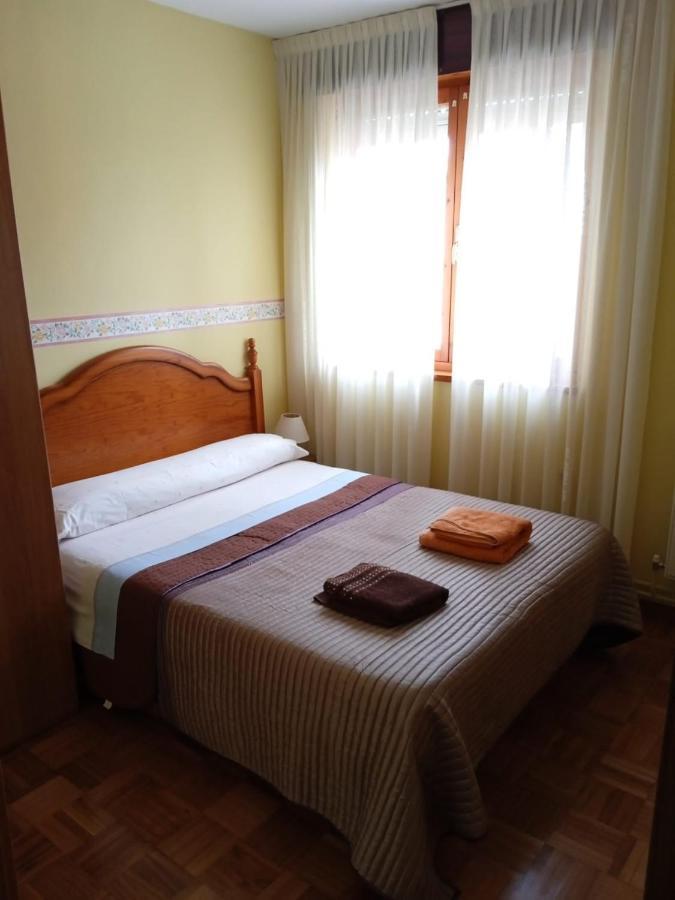Casa Montse-Izquierda Apartment Коломбрес Екстериор снимка